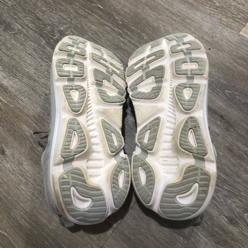 Hoka Women's Light Gray and Pale Pink Running Shoes - Picture 6 of 16